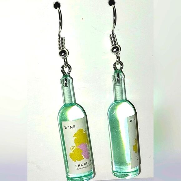 Super cute retro boozy resin earring - Picture 3 of 4